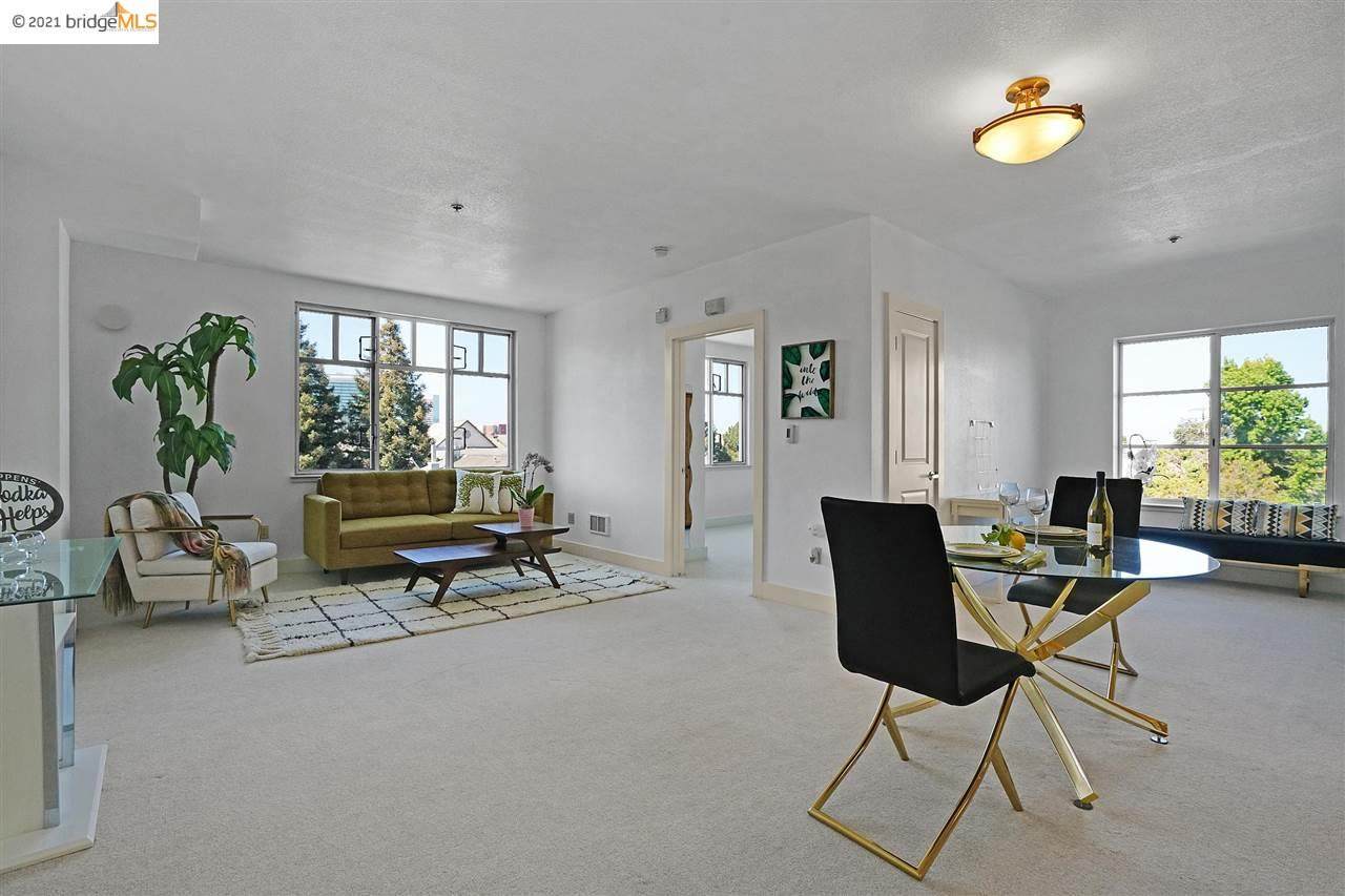 2407 Telegraph 507 - Photo 1