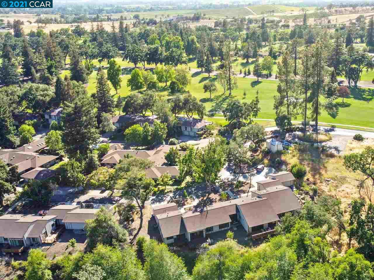114 Bonnie Brook Dr - Photo 1