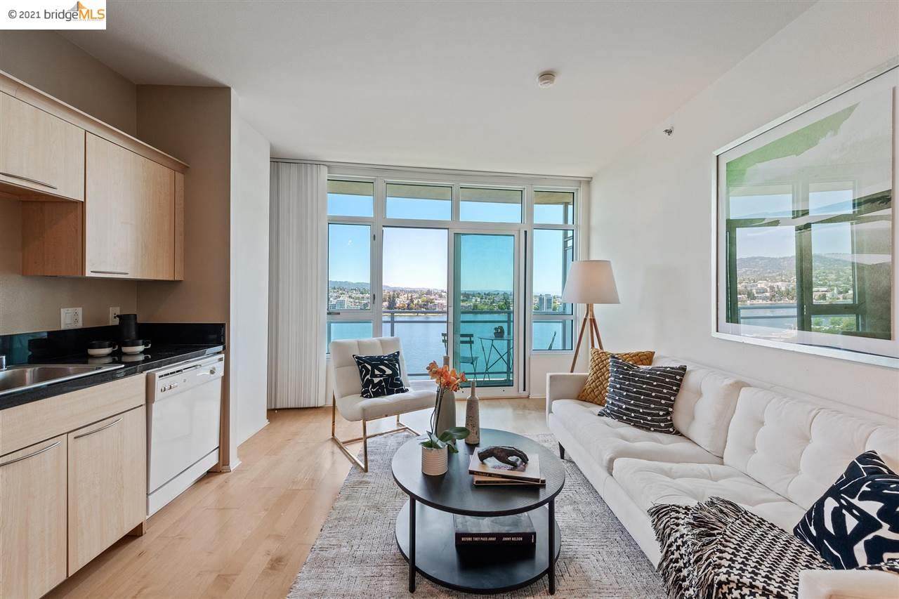 1 Lakeside Dr 1106 - Photo 1