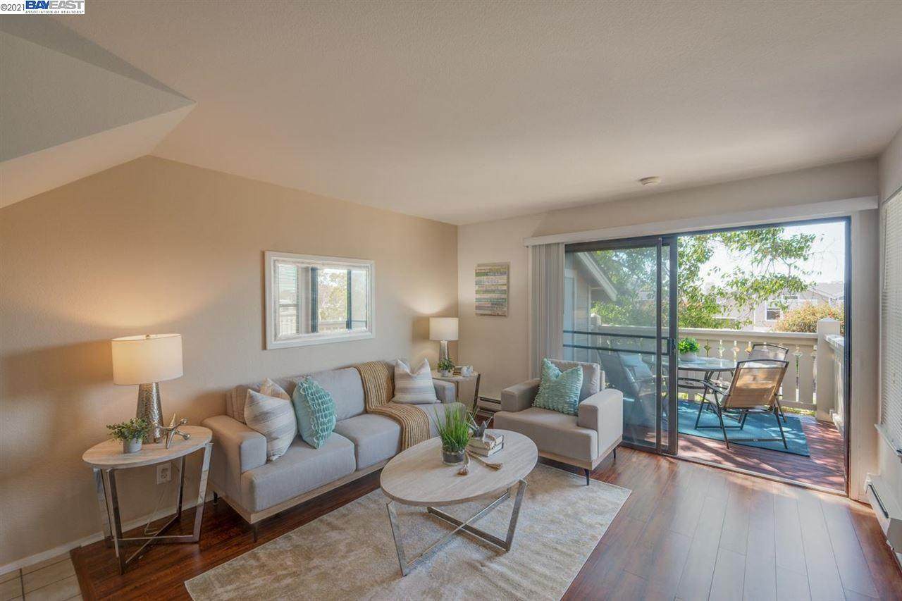 238 Lakeshore Ct. Marina Lakes Pk - Photo 1