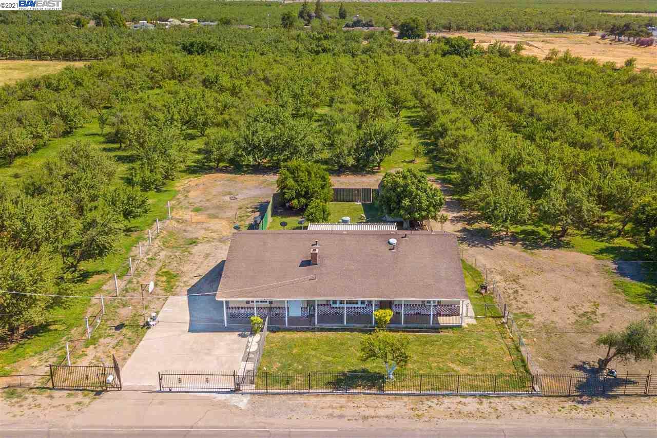2350 Coelho Rd - Photo 1
