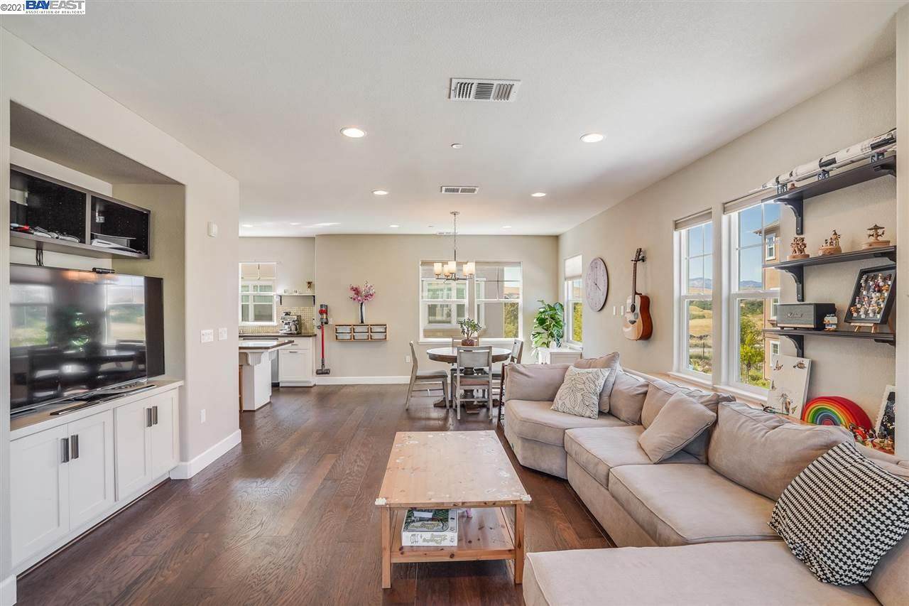 3819 Branding Iron Pl - Photo 1