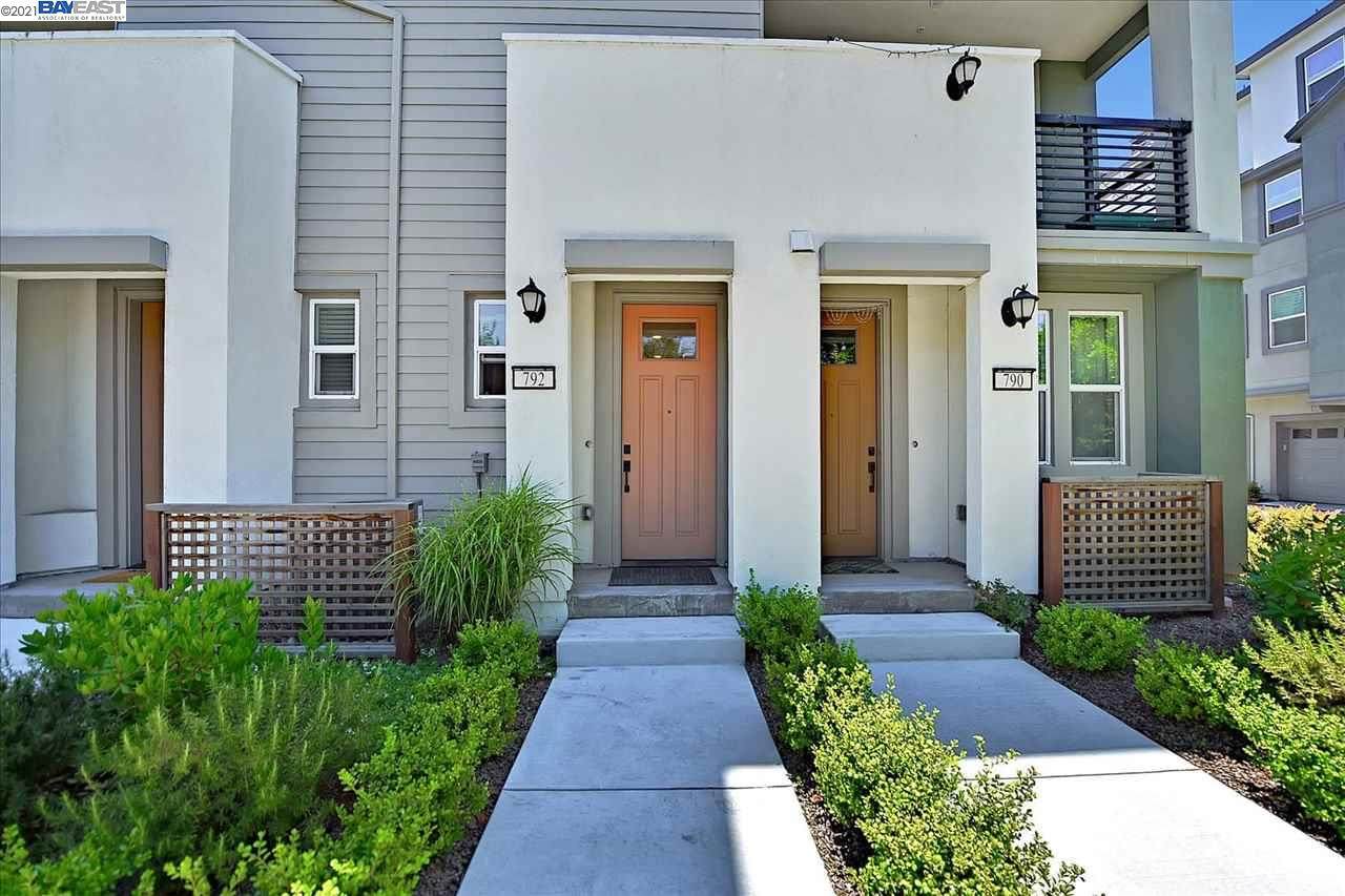 792 Garden St - Photo 1