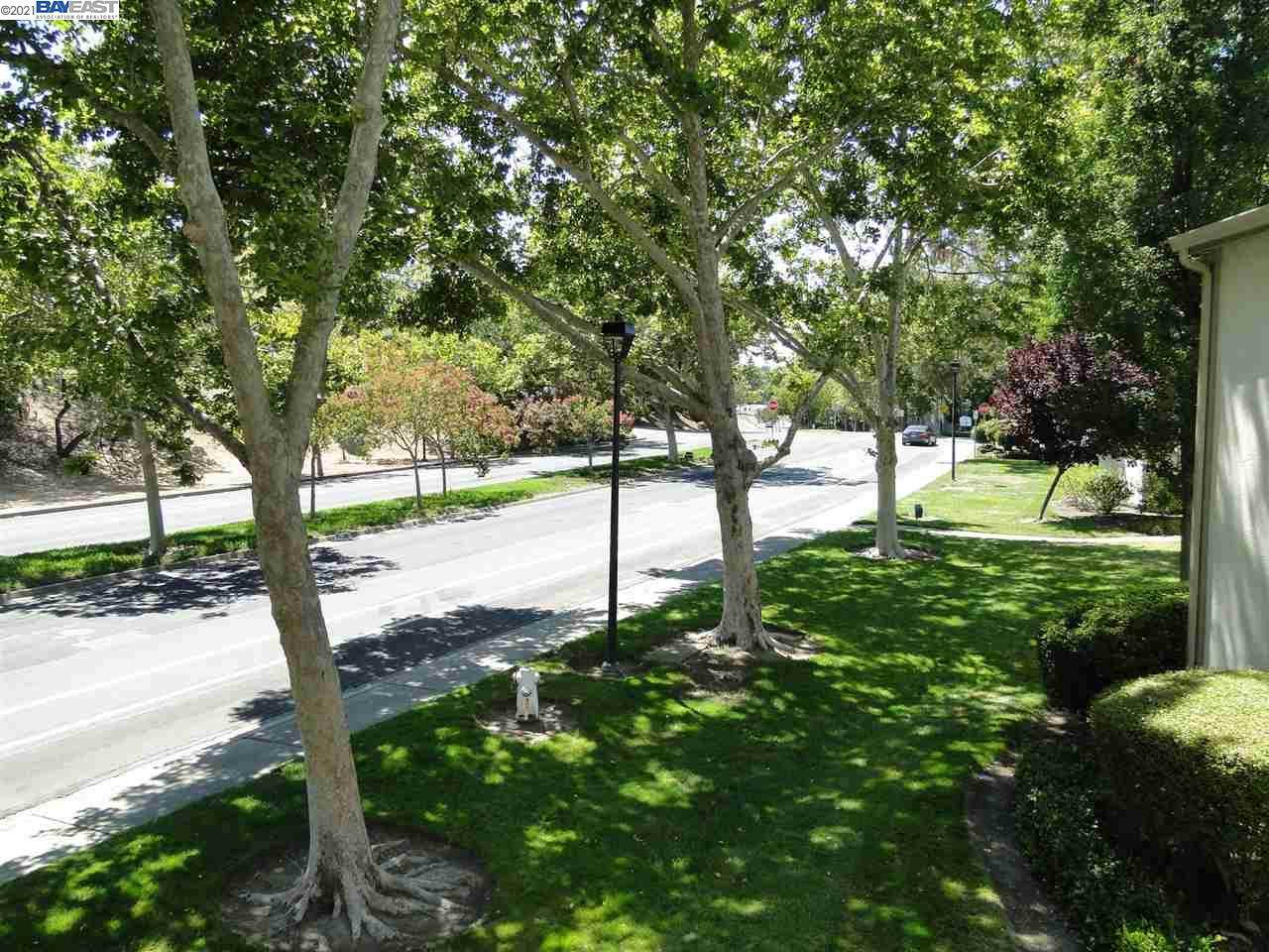 385 Camelback Rd 24 - Photo 1
