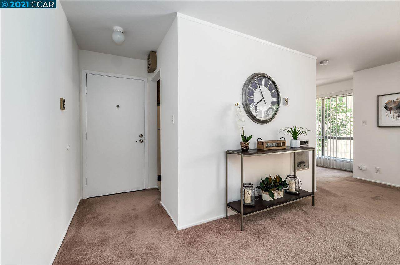 8975 Alcosta Blvd 132 - Photo 1