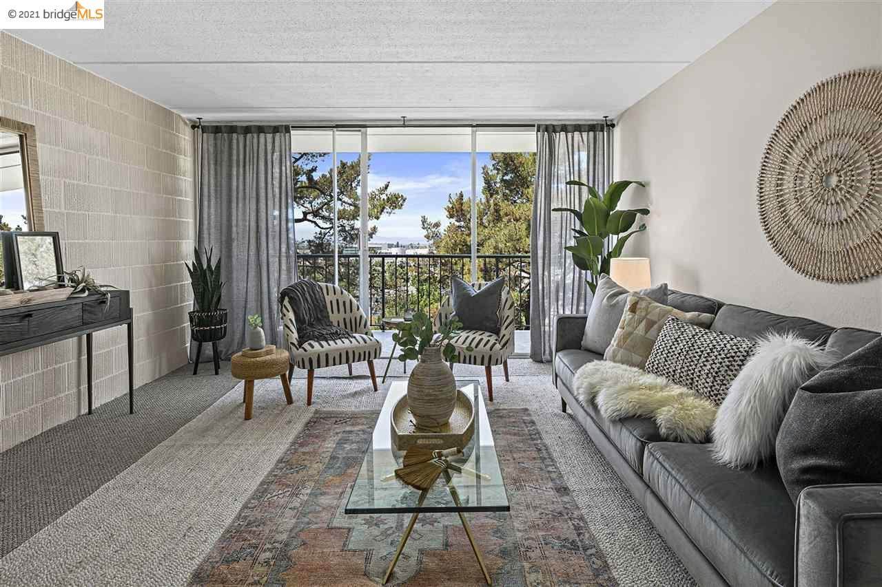 1 Kelton Court 3C - Photo 1