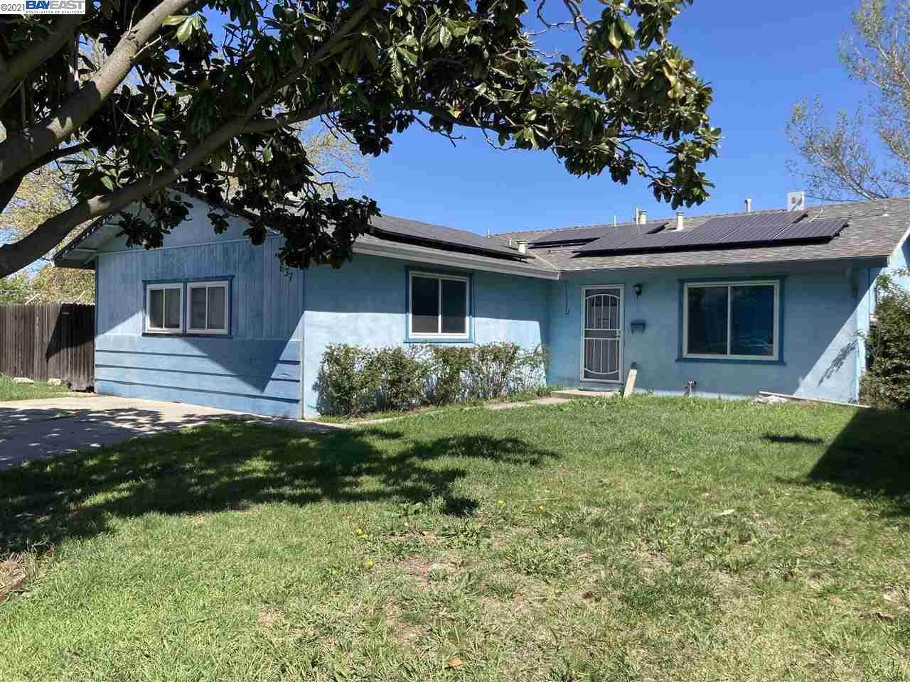 637 Lynwood Ct - Photo 1