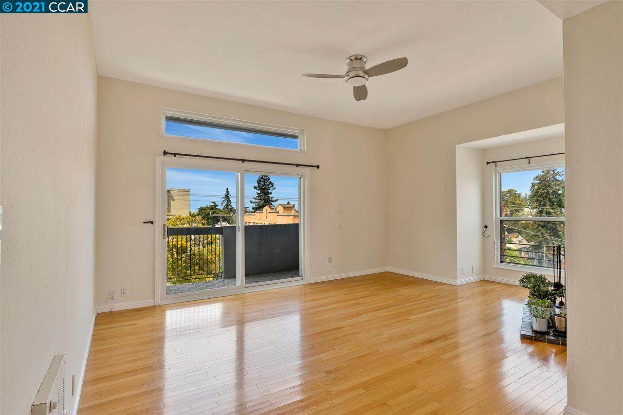 150 Pearl St 302 - Photo 1