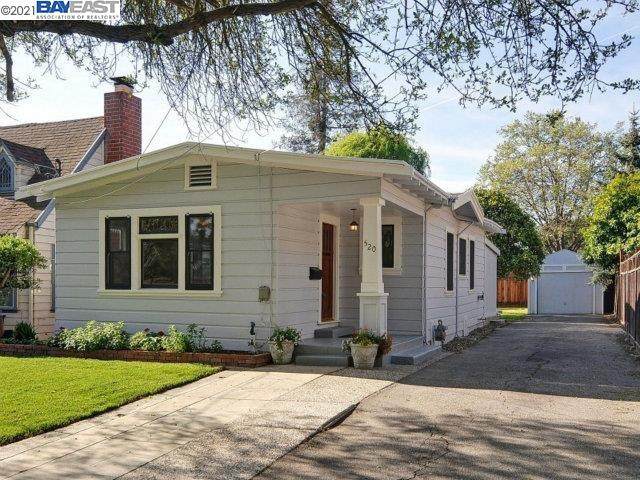 520 Fuller Ave - Photo 1