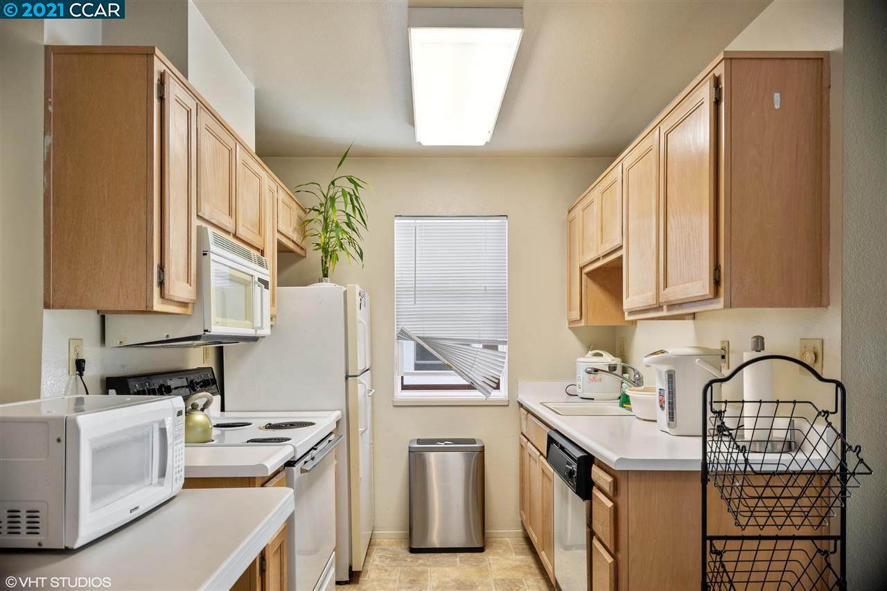 144 Marina Lakes Dr - Photo 1