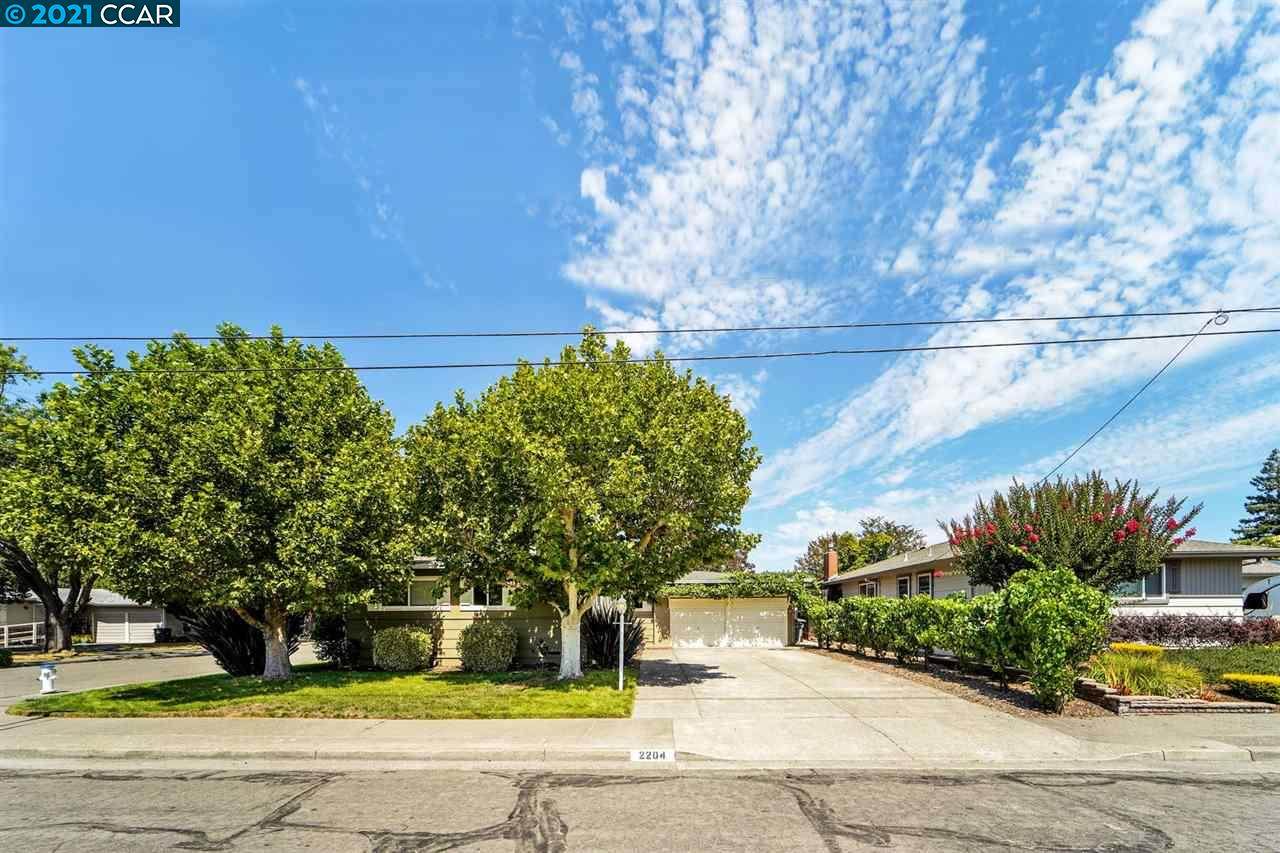 2204 Cheyenne Dr - Photo 1