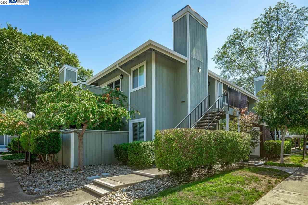 203 Compton Circle A - Photo 1