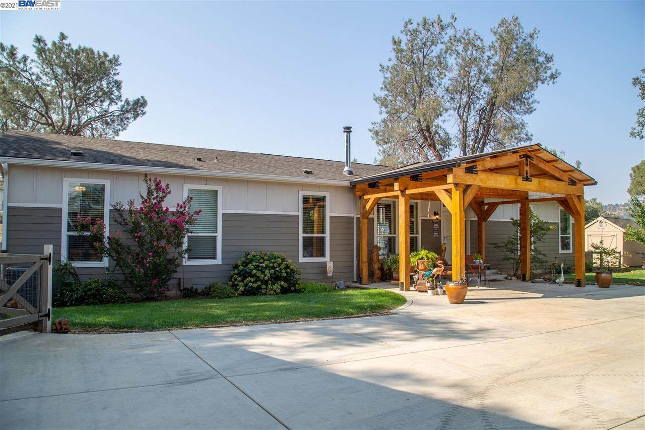 1017 Quill Rd - Photo 1