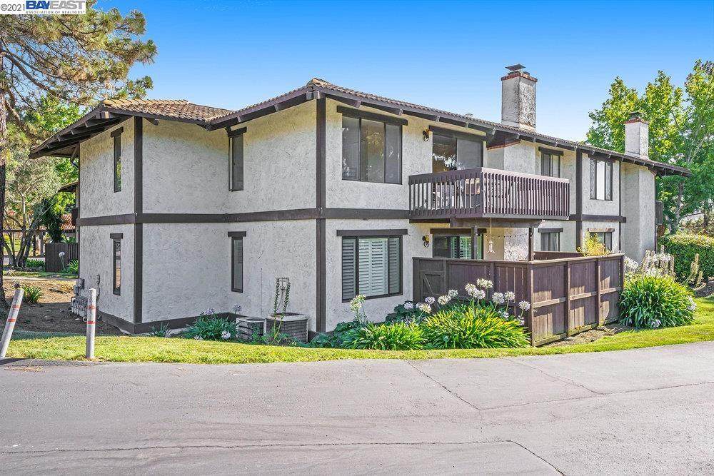1369 Camino Peral C - Photo 1