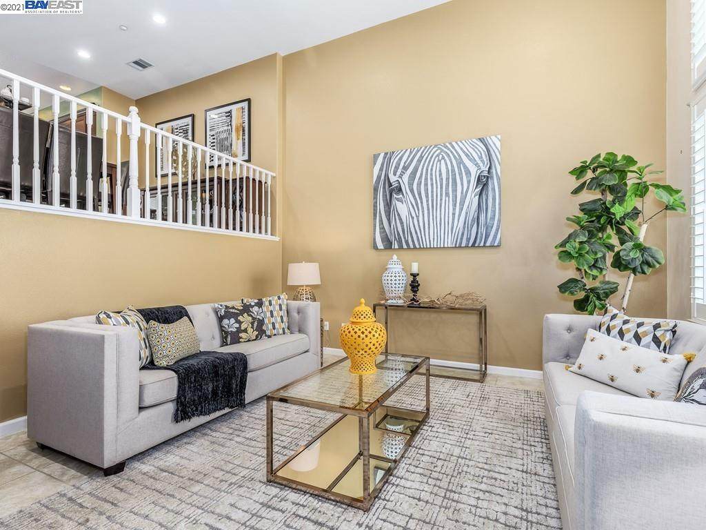 6215 Byron Ln - Photo 1