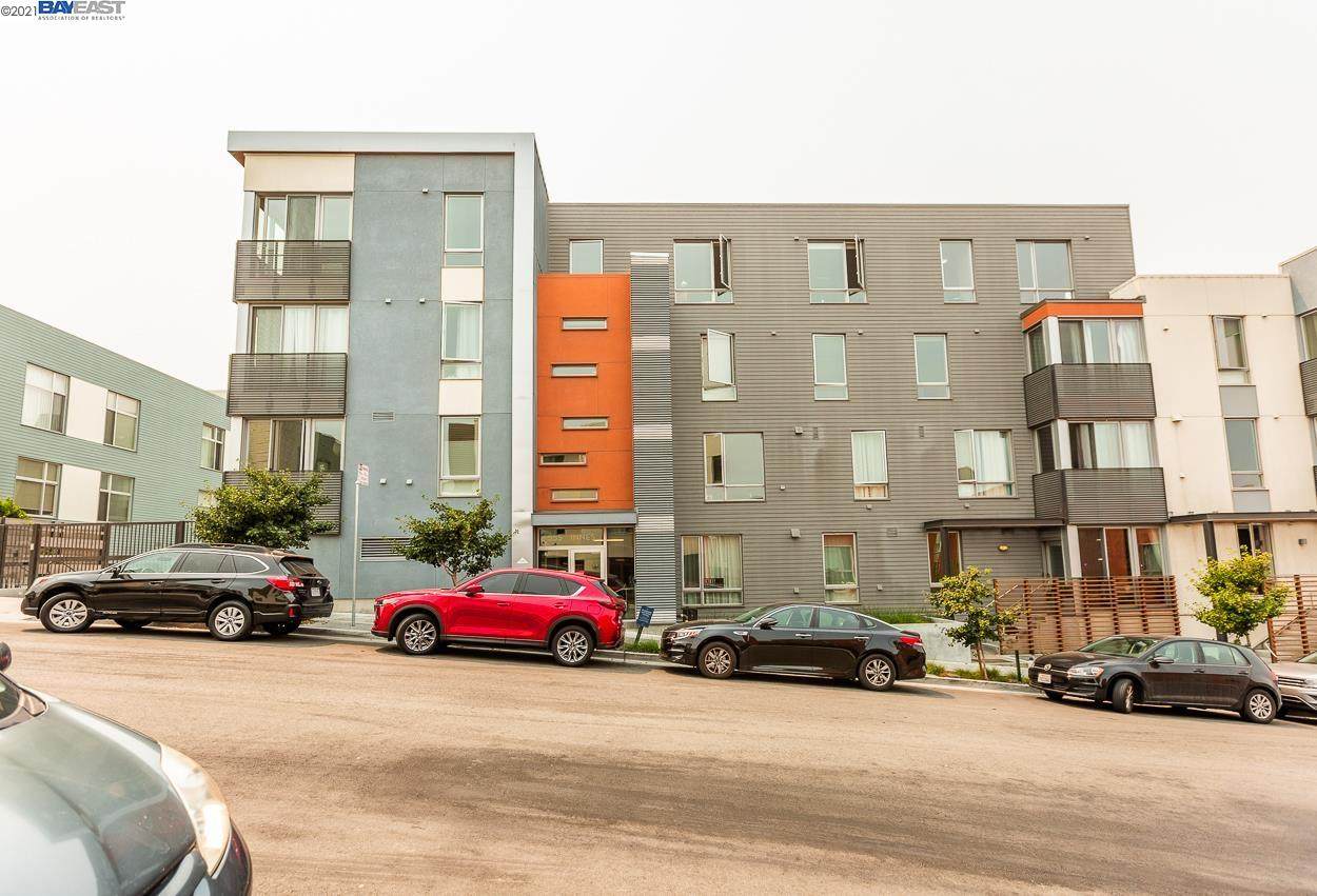 555 Innes Ave 309 - Photo 1