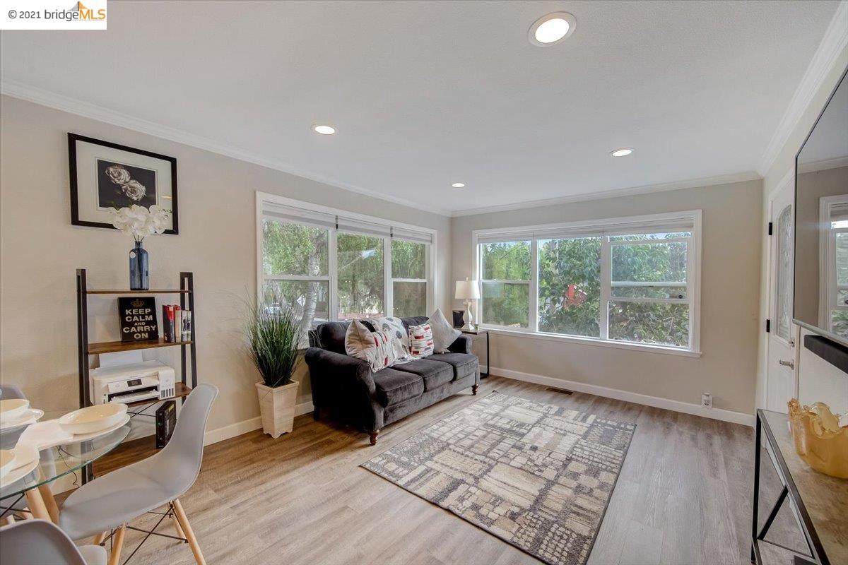 6374 Sunnymere Ave - Photo 1