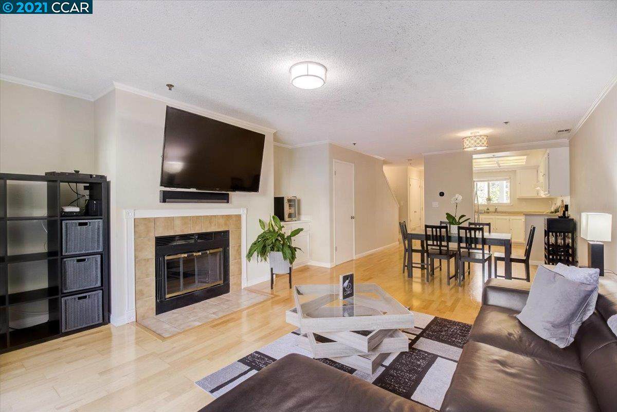 1340 Las Juntas Way i - Photo 1