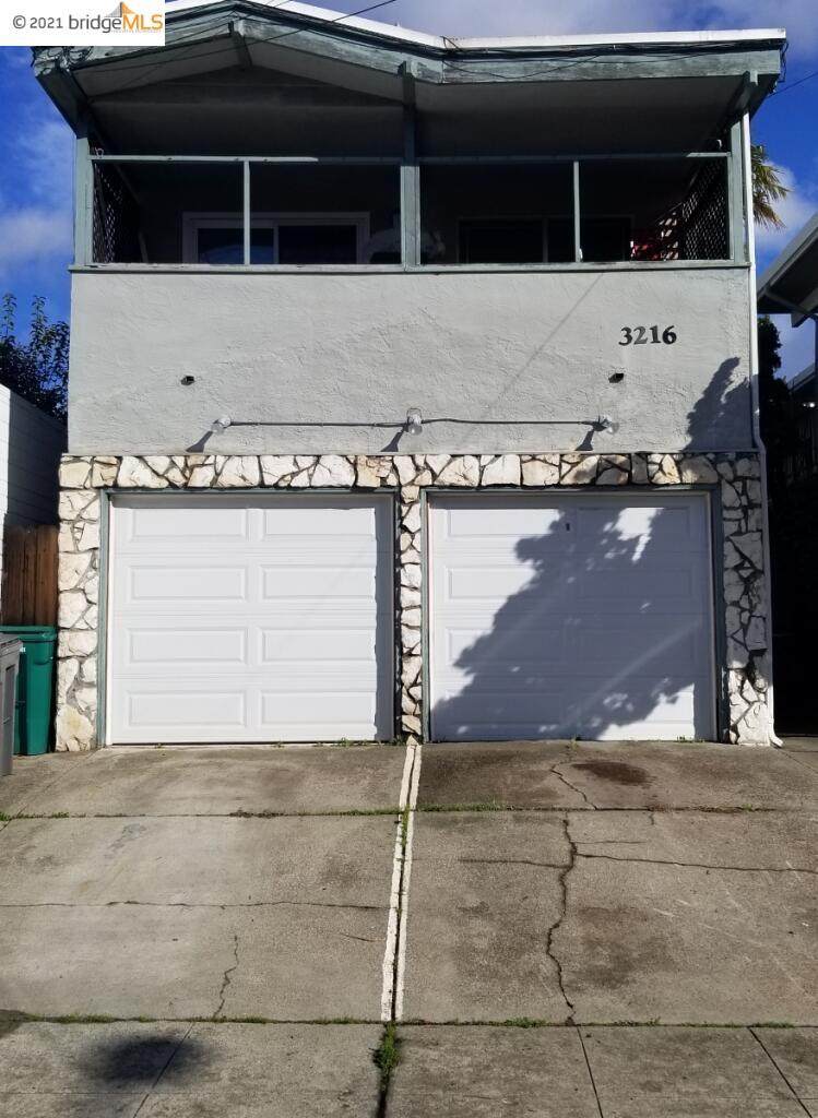 3214 Delaware St - Photo 1