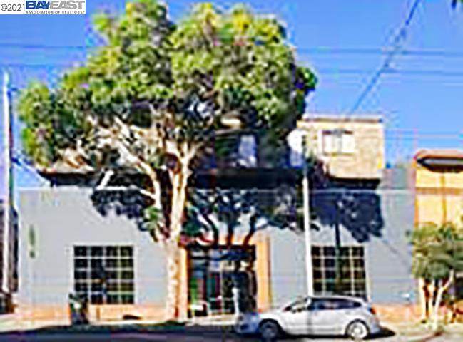 701 Cortland Ave - Photo 1