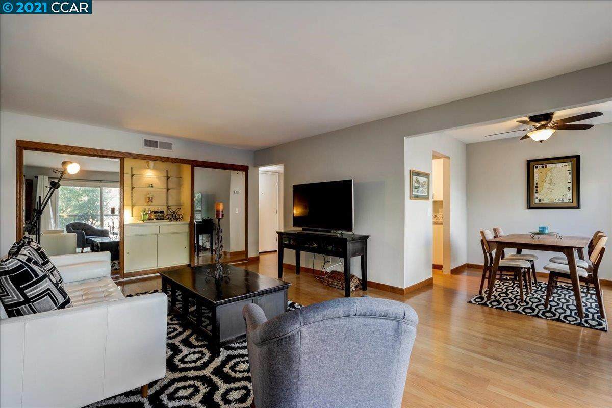 460 Civic Dr 409 - Photo 1
