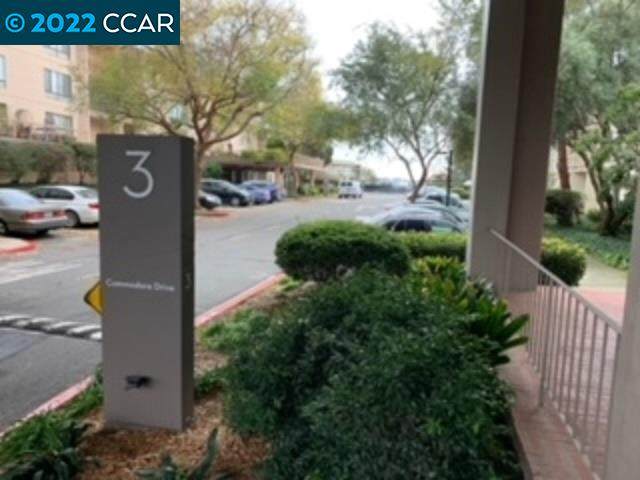3 Commodore Dr. B253 - Photo 1