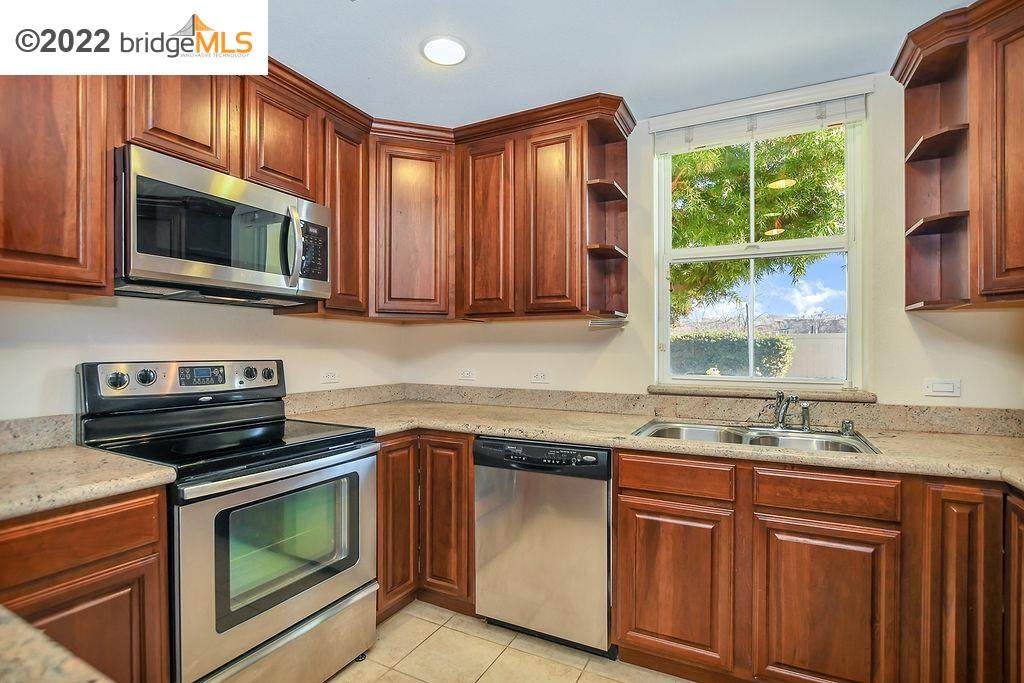 800 Abel St 100 - Photo 1