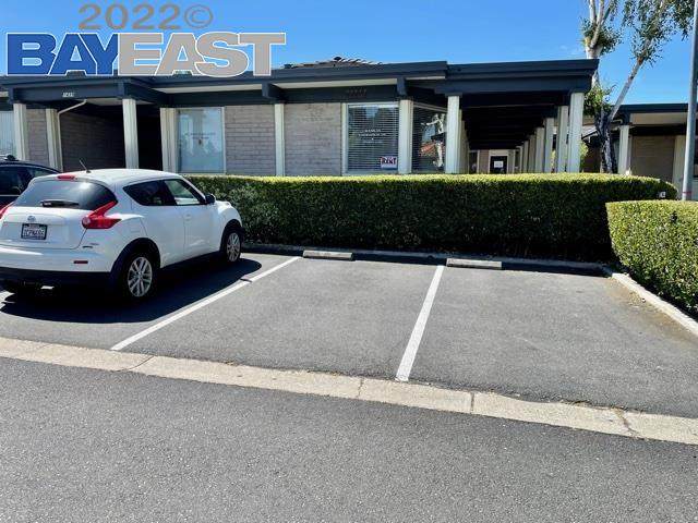 1439 Cedarwood Lane - Photo 1