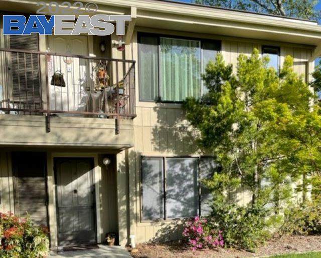1174 Canyonwood Ct. Apt 4 1174 - Photo 1