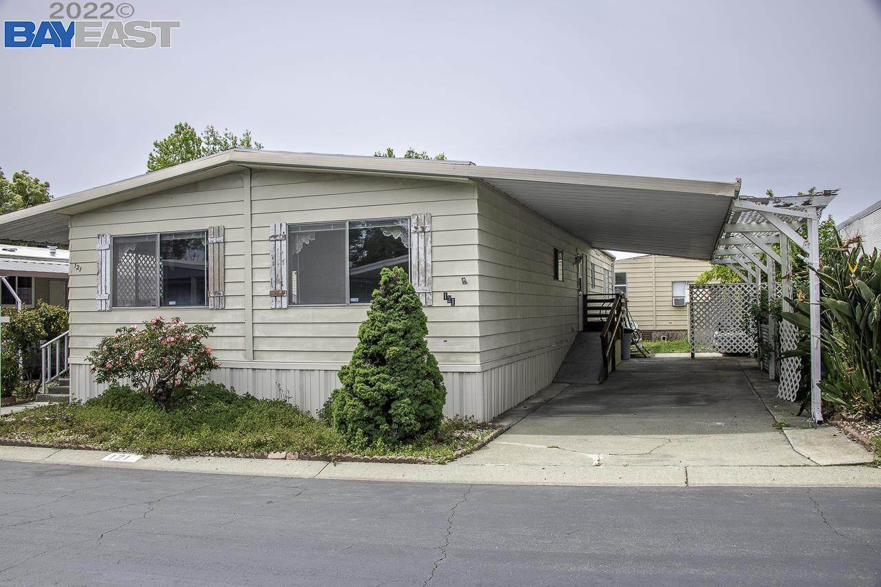 121 Madrone Way - Photo 1
