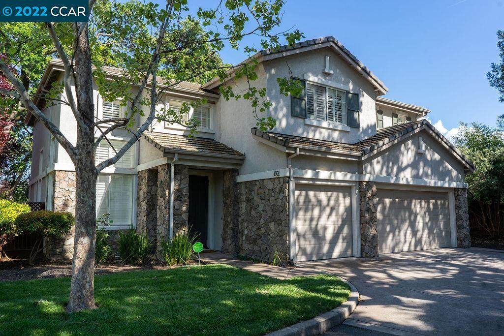192 Mayhew Way - Photo 1