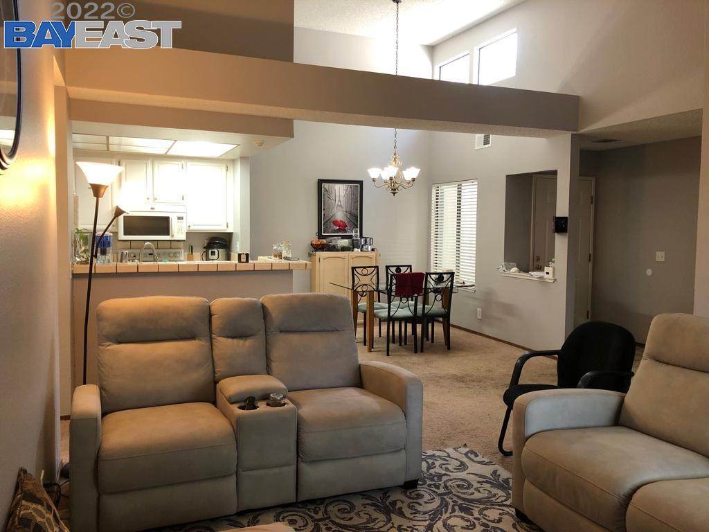 6372 Buena Vista Dr B - Photo 1