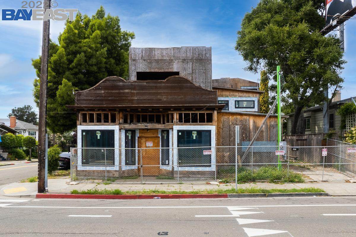5401 Claremont - Photo 1