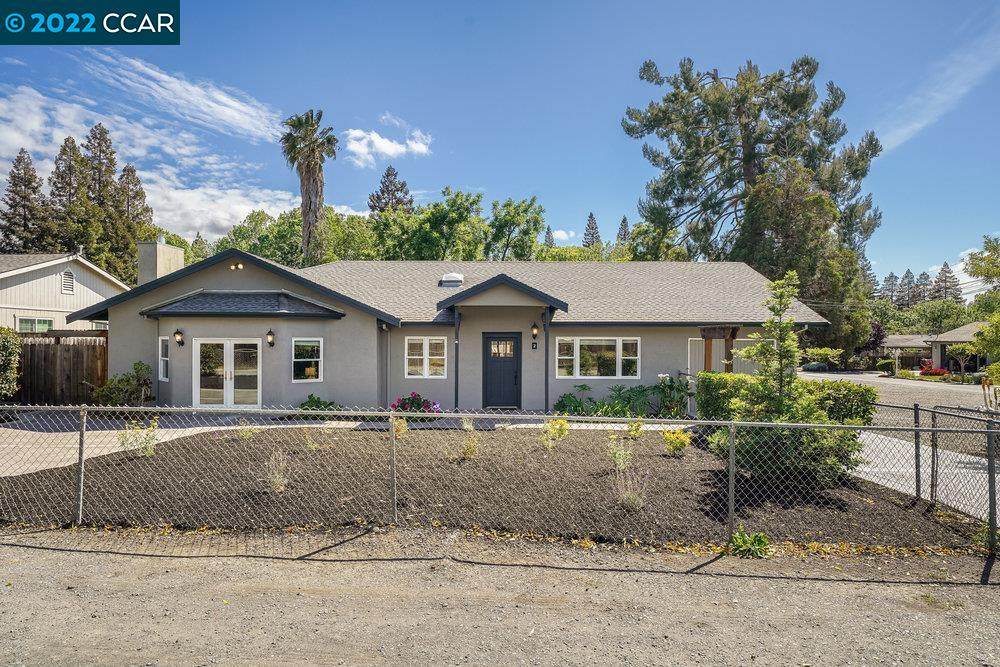 2 Clark Ct - Photo 1
