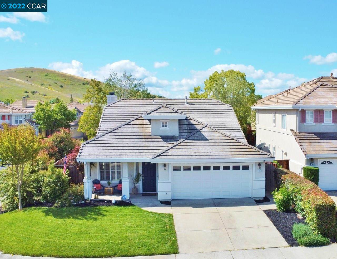 165 Blackstone Drive - Photo 1