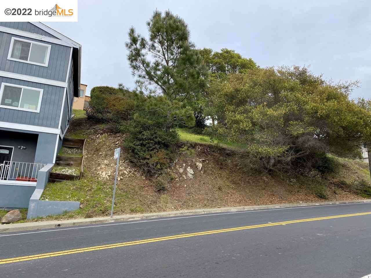 6517 Barrett Ave - Photo 1