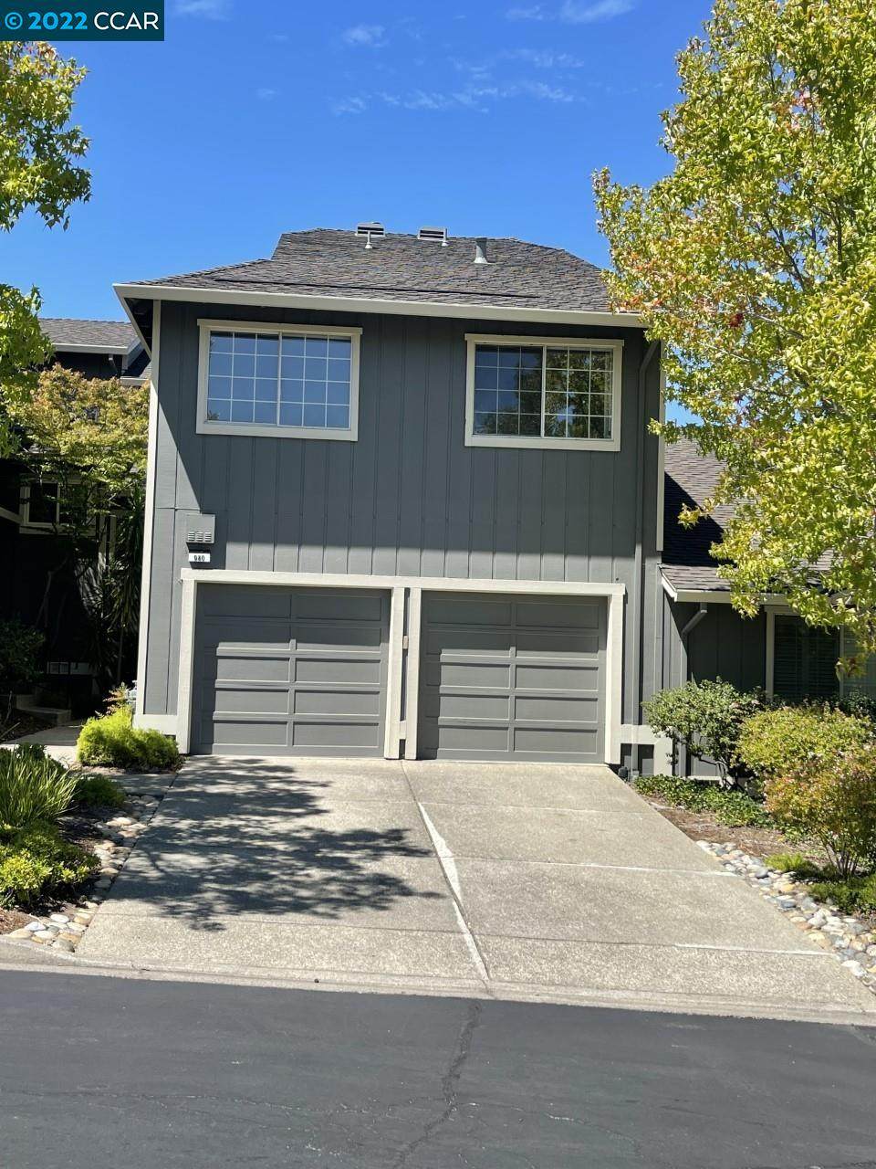 980 Kimberly Cir - Photo 1