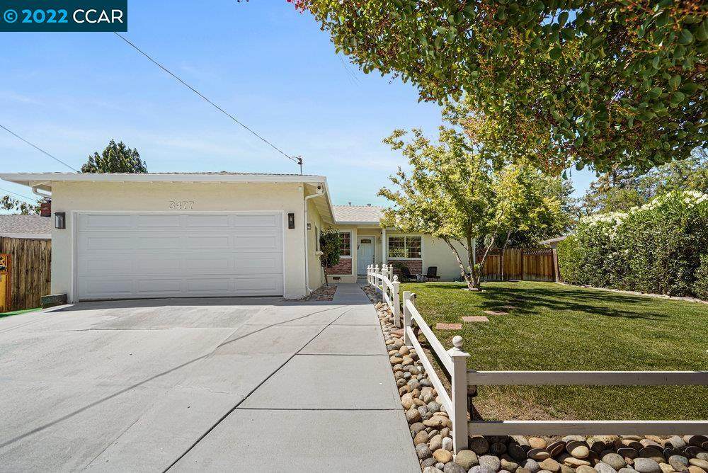 3477 Thunderbird Dr - Photo 1