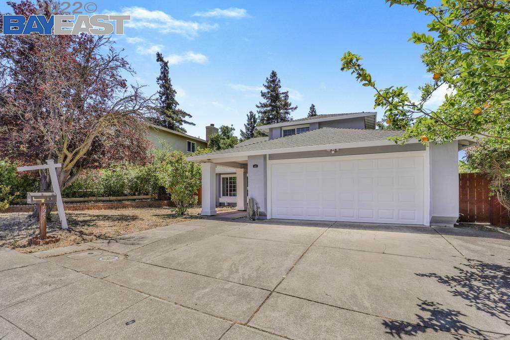 125 Jason Ct - Photo 1
