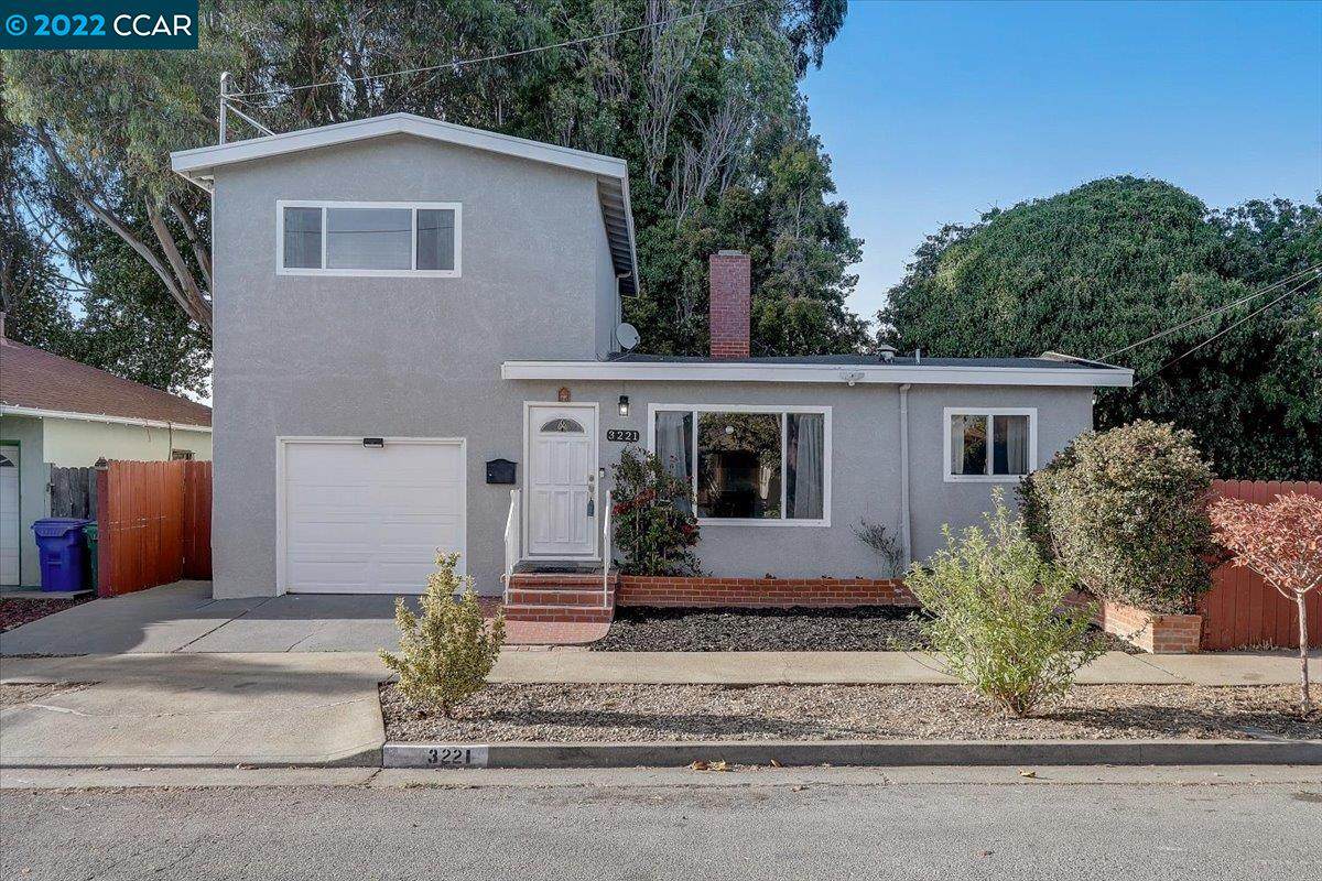 3221 Moran Ave - Photo 1