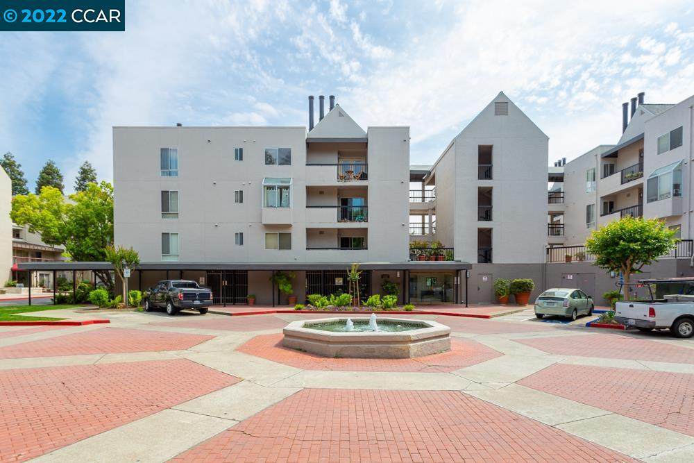3183 Wayside Plz 303 - Photo 1