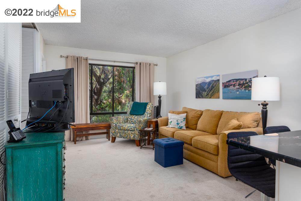 5 Admiral Drive F307 - Photo 1