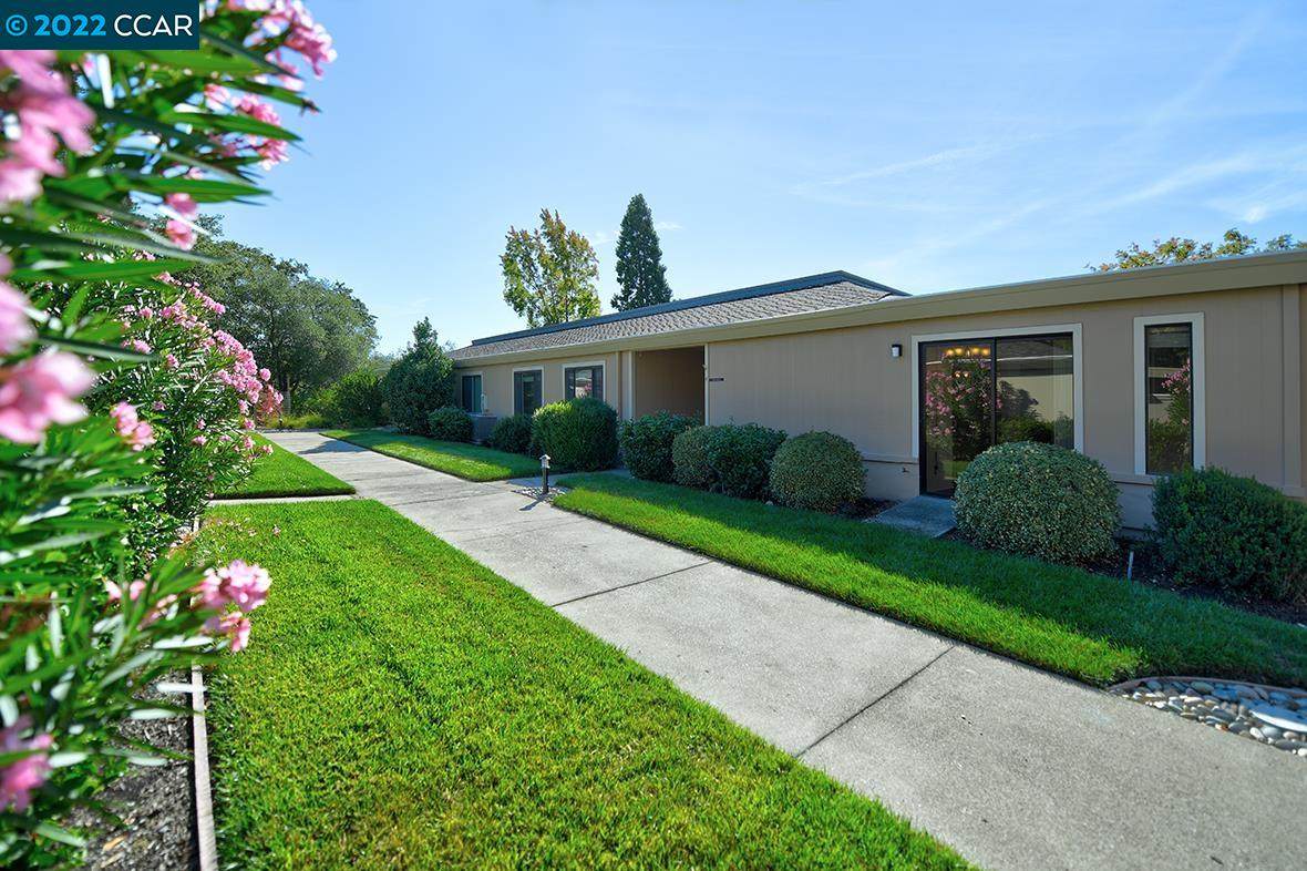 1580 Golden Rain Rd 4 - Photo 1