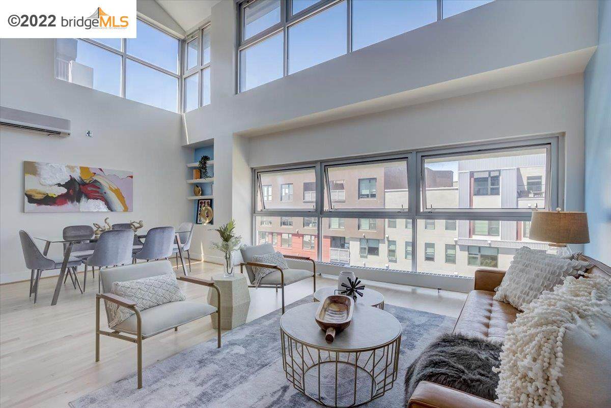 311 Oak St 837 - Photo 1