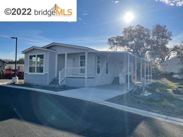 8825 Old Sacramento Road 35 - Photo 1