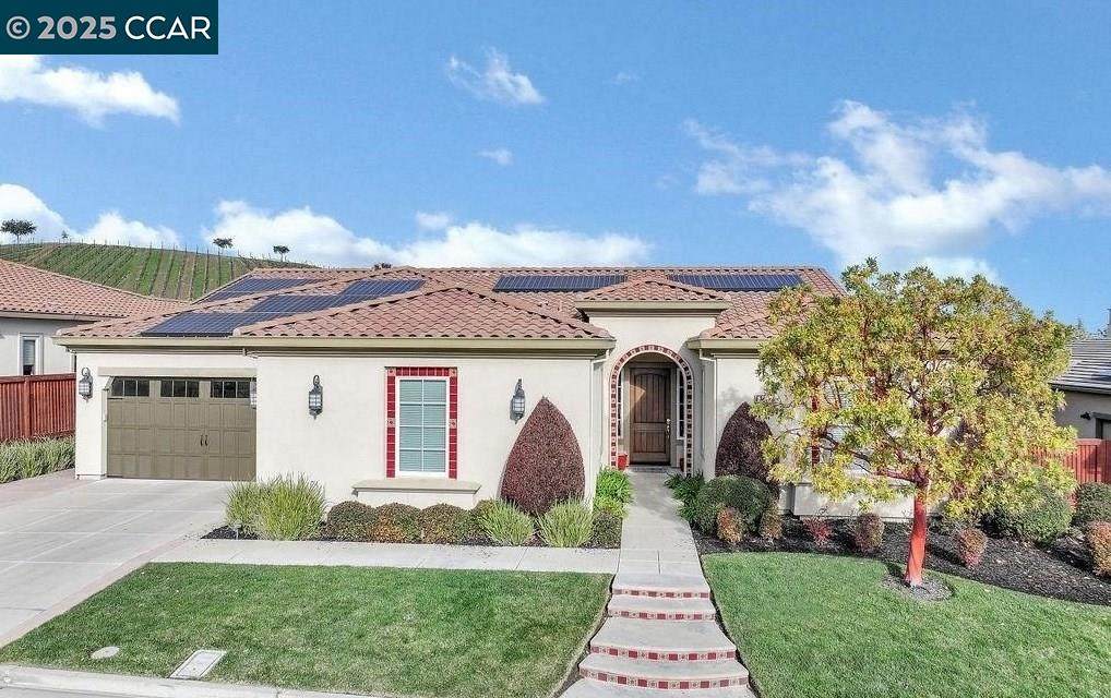 1587 California Trl - Photo 1