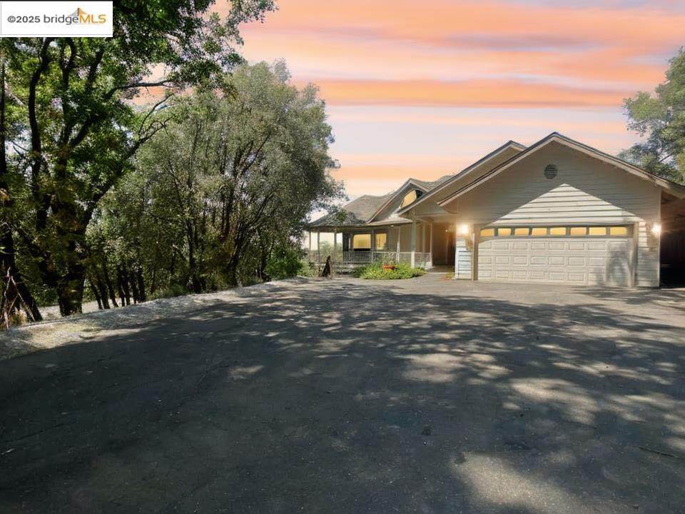19124 Superior Drive - Photo 1