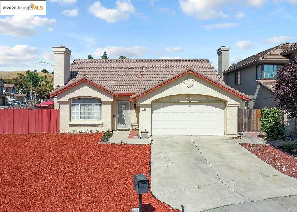 5035 Bronco Ct - Photo 1