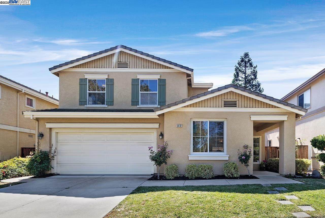 5032 Persimmon Dr - Photo 1