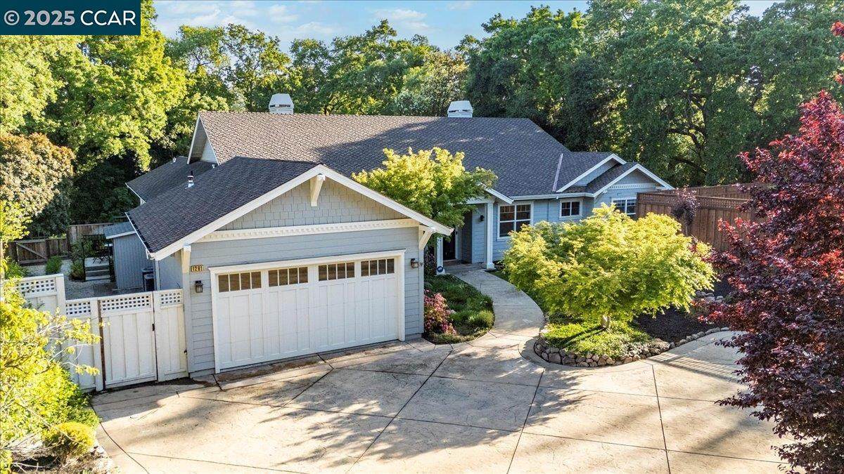 1291 Clover Ln - Photo 1